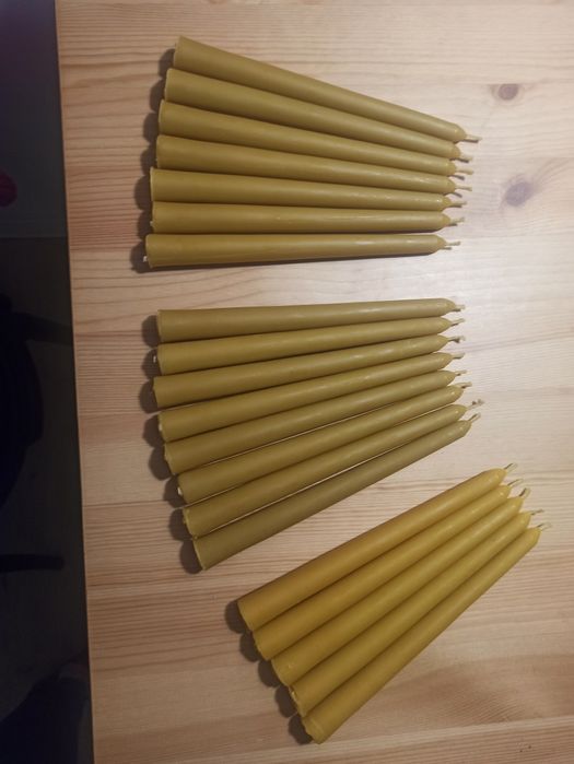 Świeca stołowa z wosku pszczelego 3 szt