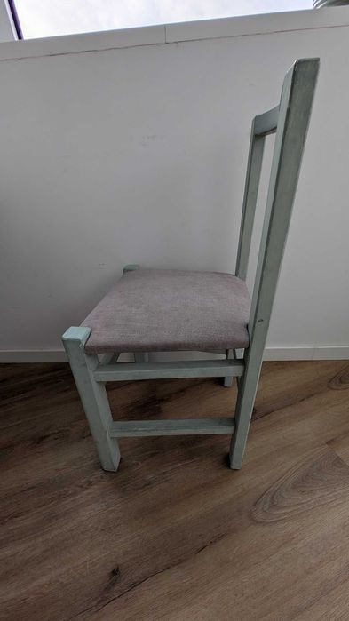 Conjunto mesa e cadeiras Saint-Claire (madeira pinho maciço)