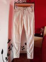 Calça Branca, Primark