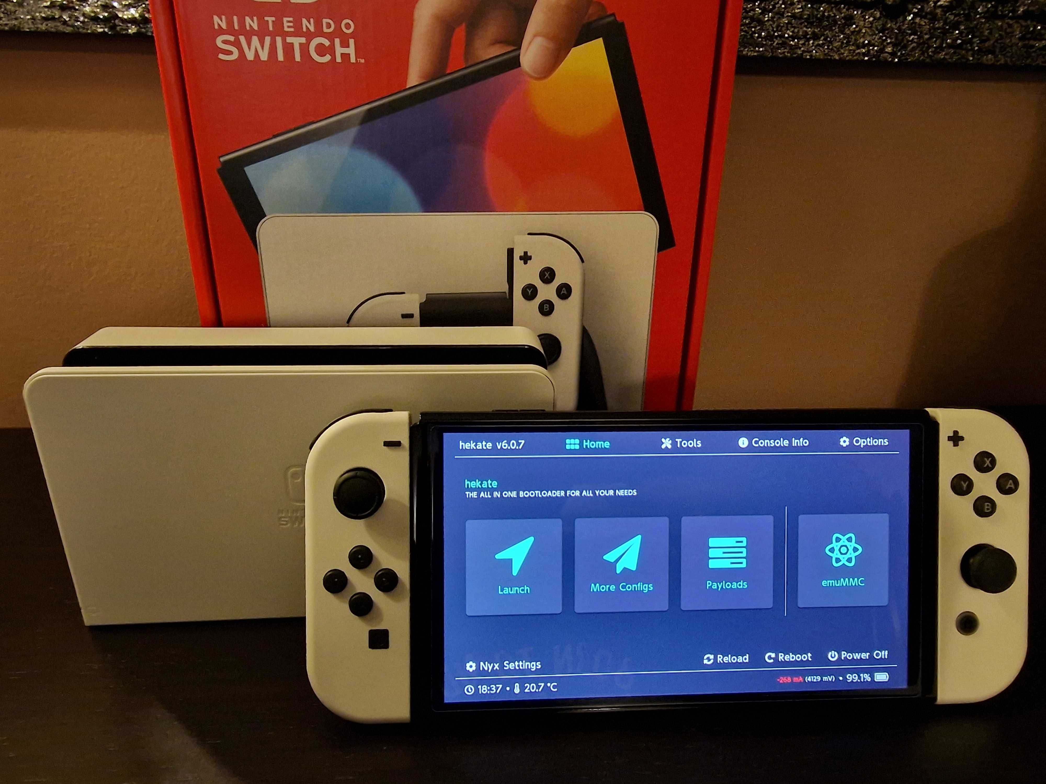 Nintendo Switch OLED Dual boot 250GB