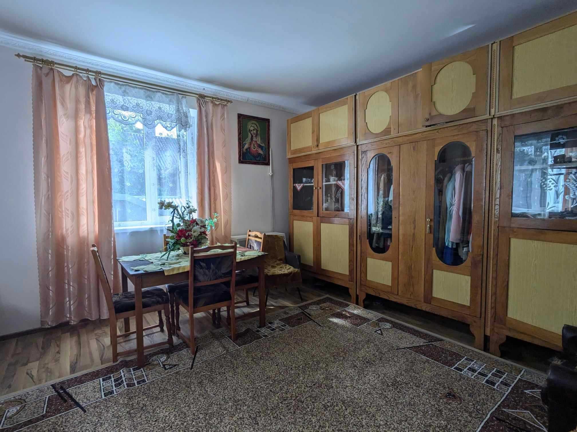 Продається будинок  с.Кінашів,Галицький район.