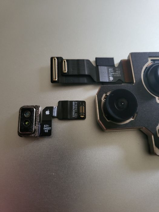 Камера основна (задня) та фронтальна iPhone 14 Pro/Pro Max