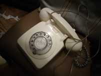 Só telefonei P/dizer gosto de si!Telefone Antigo Creme30E-Pre5EDesde2E