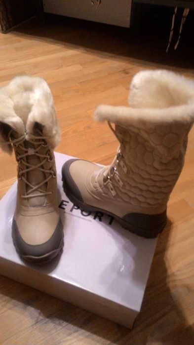 Зимові сапоги, чоботи, ботинки, черевики report р. us8/38/25см. Нові