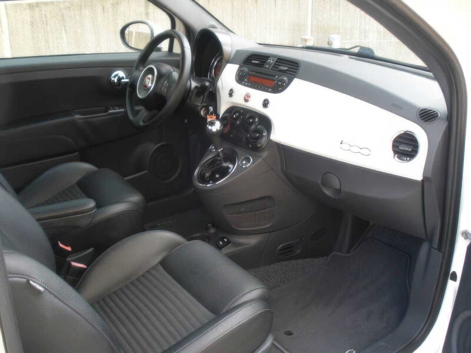 2015 FIAT 500 Sport
