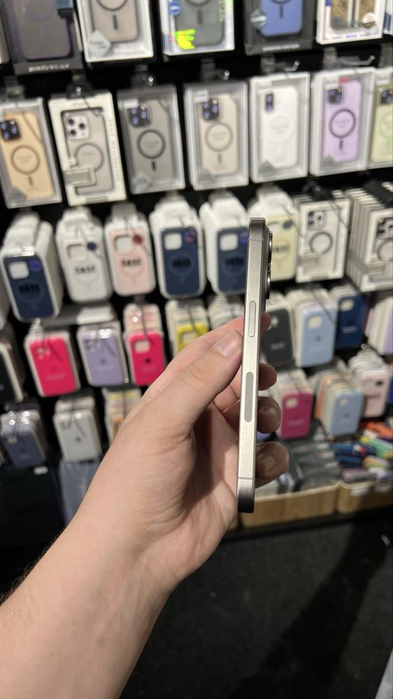 iPhone 15 Pro 1T Natural Titanium Neverlock