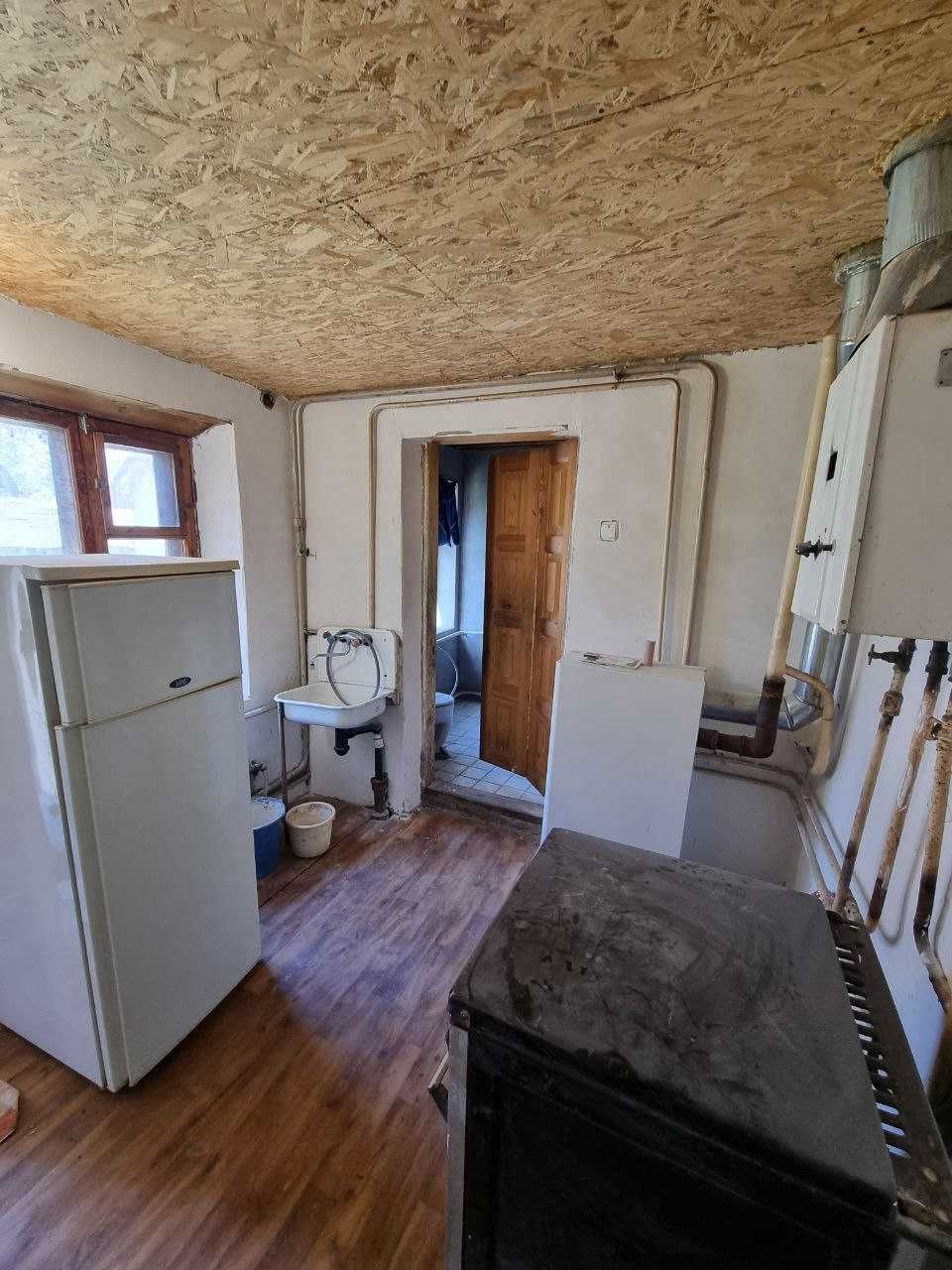 Продам домовладения по ул. Александра  Черникова, низ пр. Петровского.