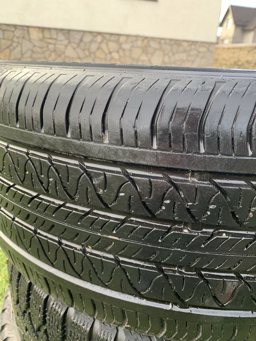 Авто гума 255/45 R19