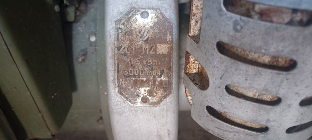 Генератор бензиновий Робочий