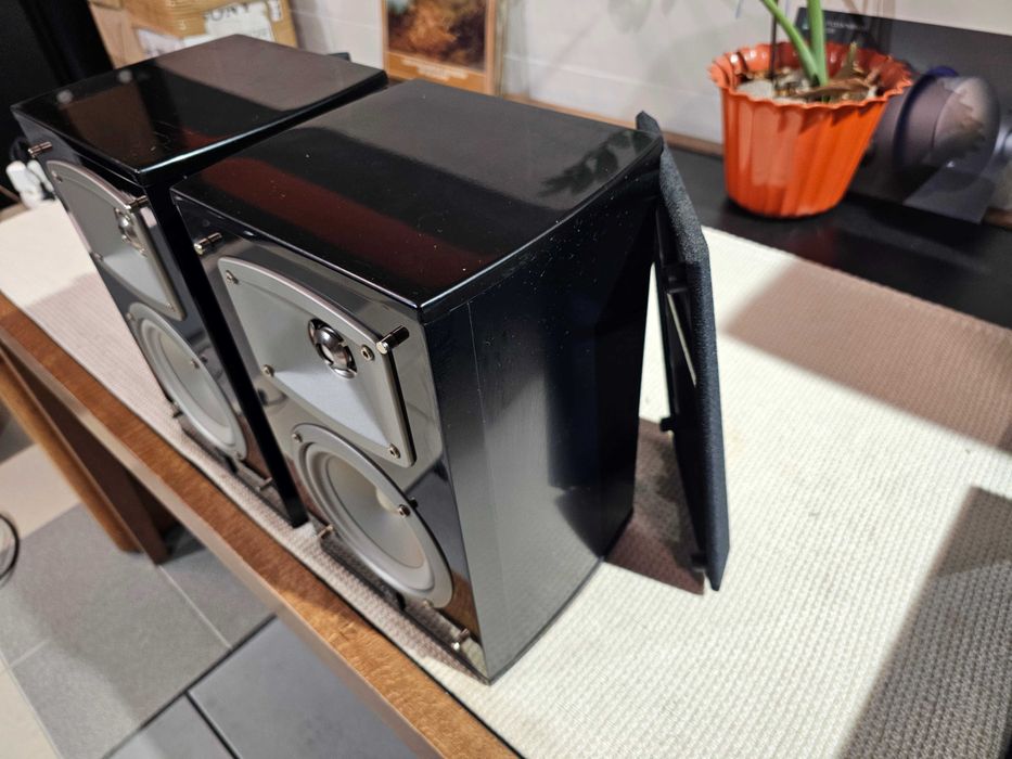 Акустика Yamaha NS-333 Black