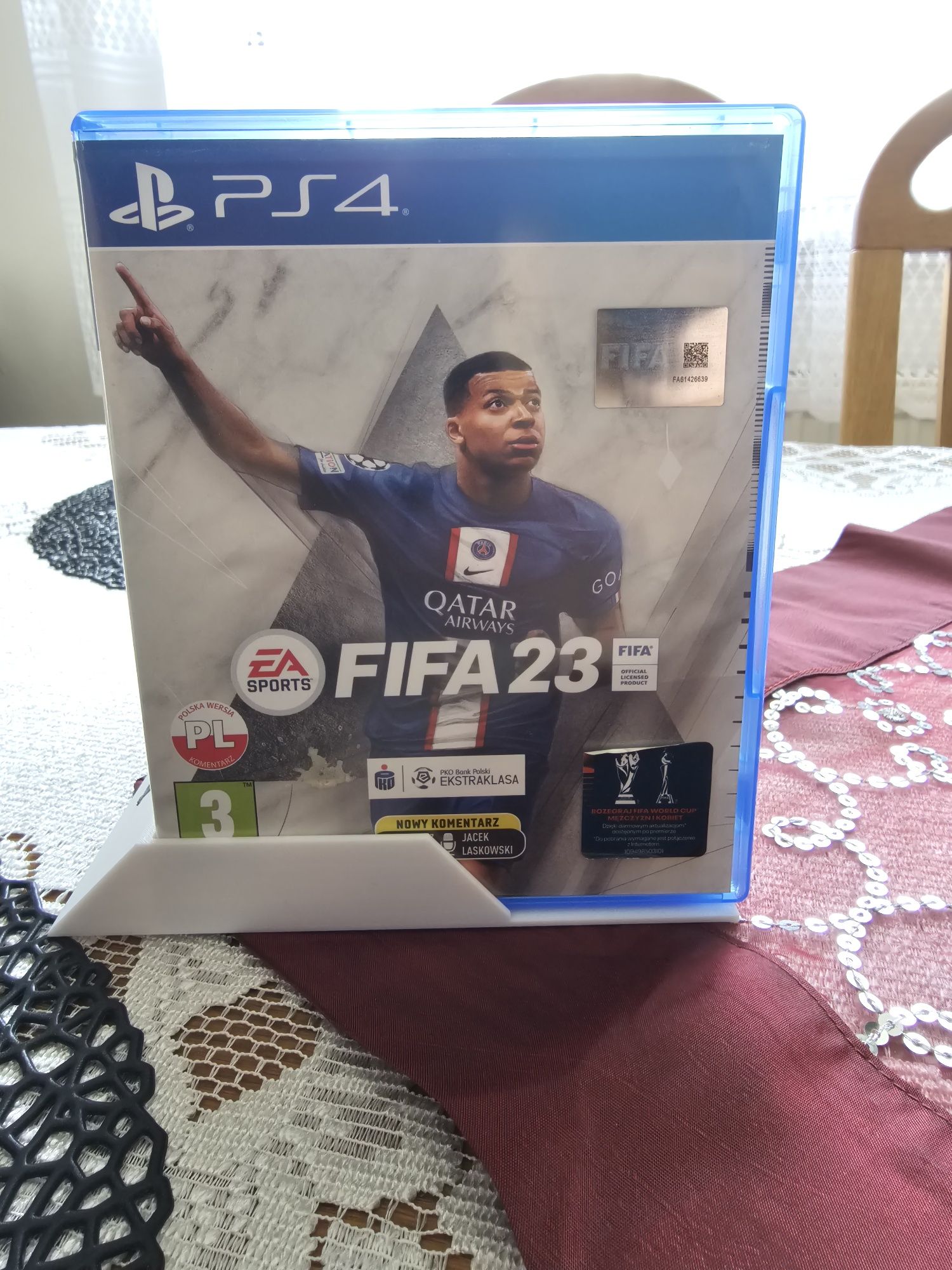 PlayStation 4 Pro 1TB 2 pady plus 2 gr odbiór tylko osobisty y