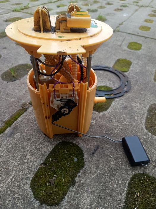 Pompka paliwa kosz mocowanie Jeep grand Cherokee WK2 10-15r ory 3.0crd