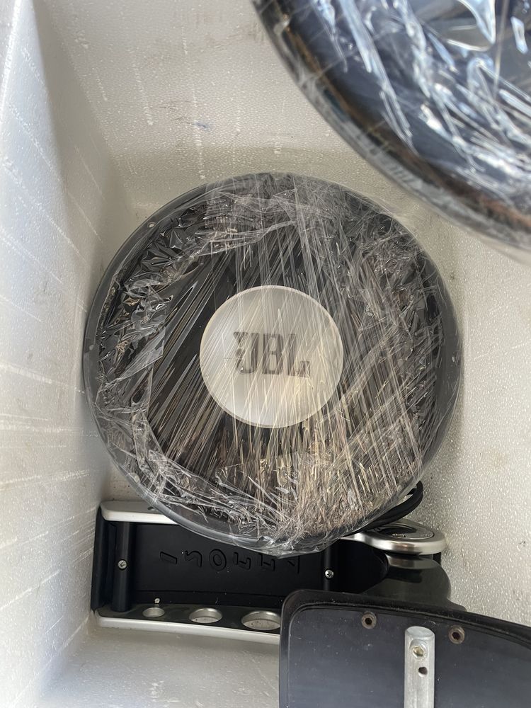 Subwofwer jbl 1200