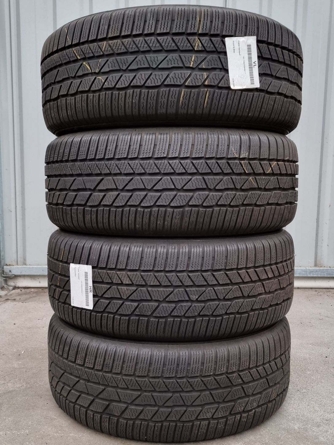 Opony używane ZIMOWE 235/55/17 Continental BdbStan 650zł/4szt.
