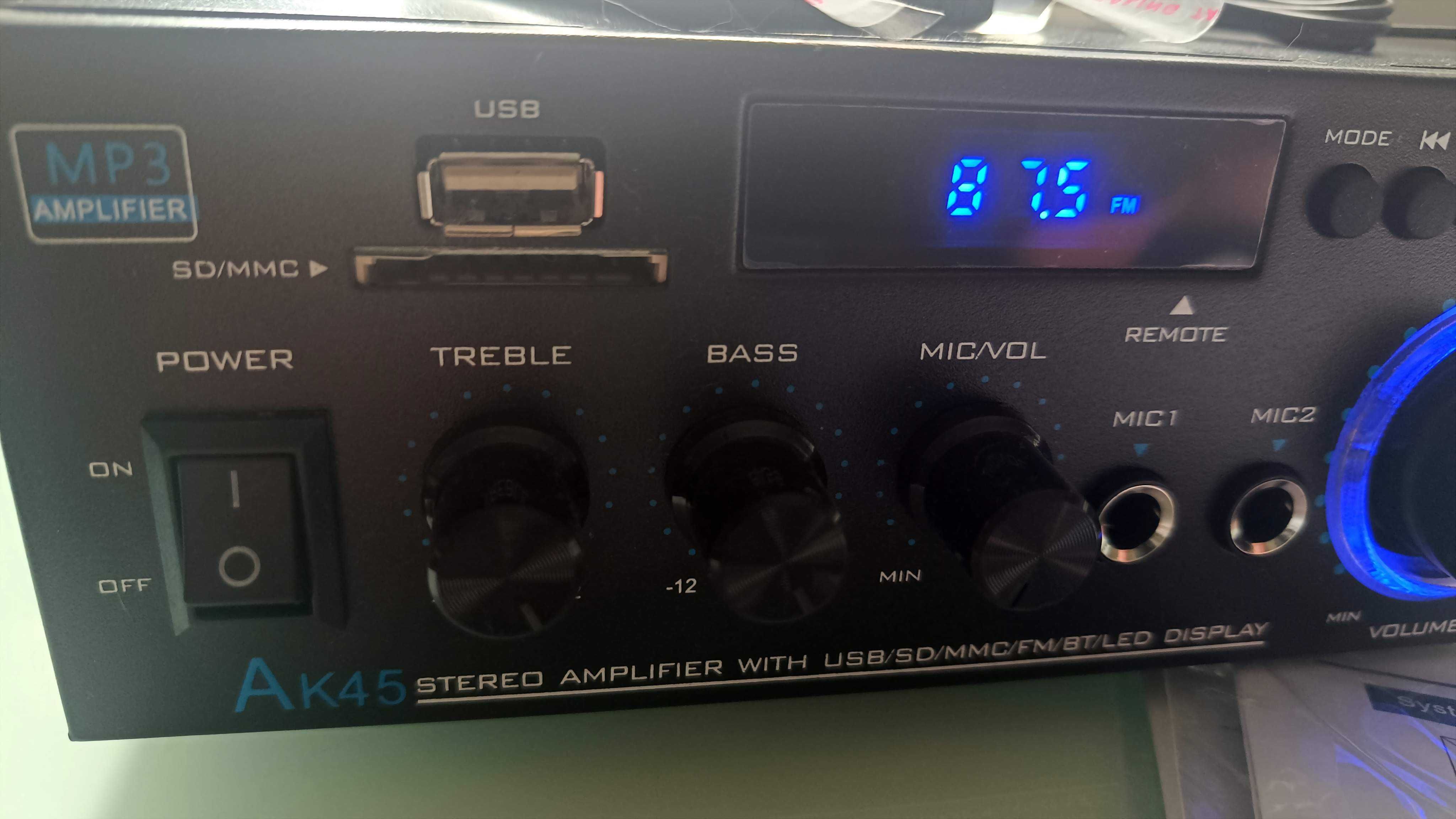 Amplituner  stereo USB Bluetoth NOWY