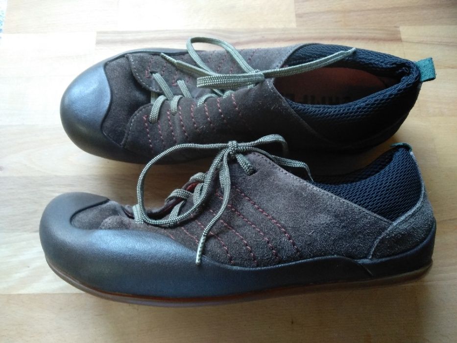 CAMPER | sapatos camurça castanhos