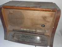 Daugava - radzieckie radio lampowe na części lub do renowacji.
