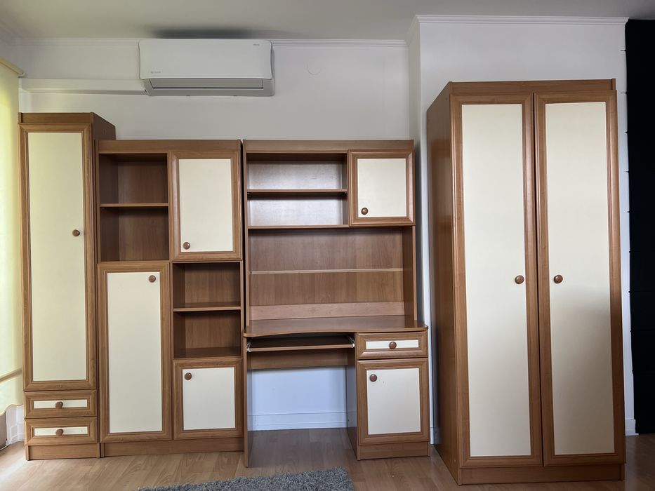 Mebloscianka z komodą