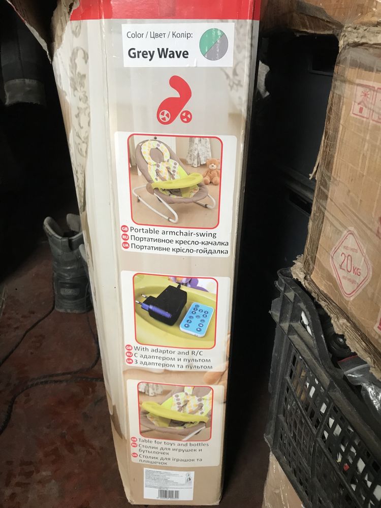 Carrello Nanny дитяче крісло-гойдалка,3пол.рег.спинки,.столик,