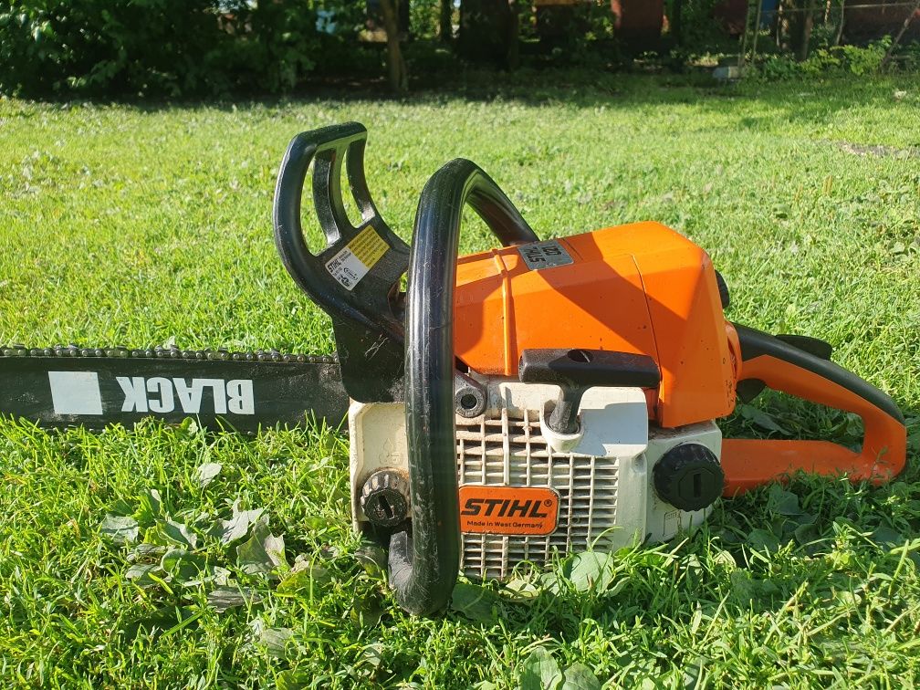 Pilarka spalinowa Stihl 021 – idealna do domu i ogrodu!
