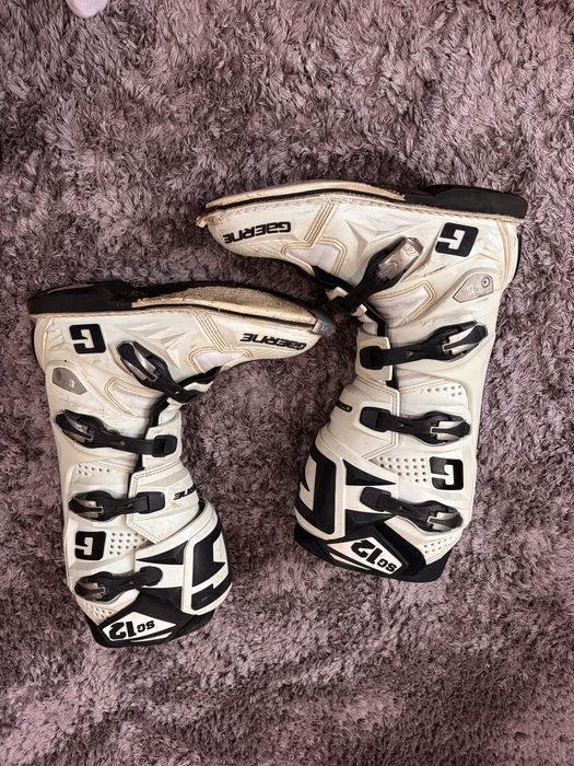 Мотоботи Gaerne sg12 , Gaerne G-React