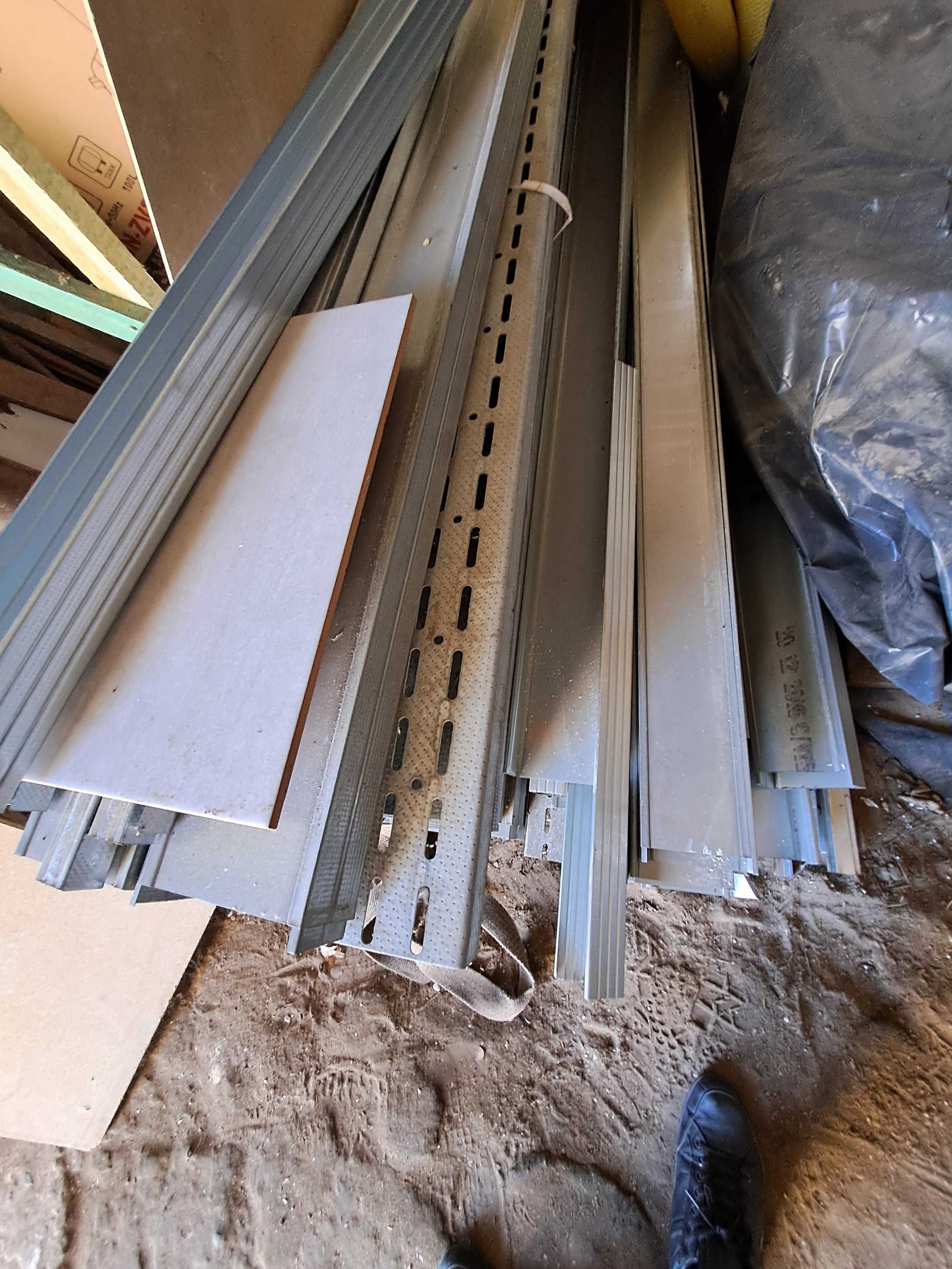 Profile  4.5m 12.5 ok 24szt profile UA100 4m