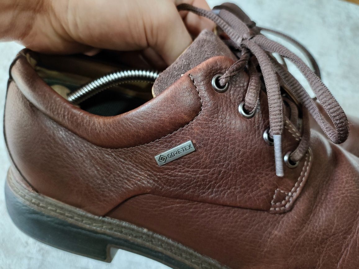 Туфлі Clarks р-42 оригинал кожаные полуботинки