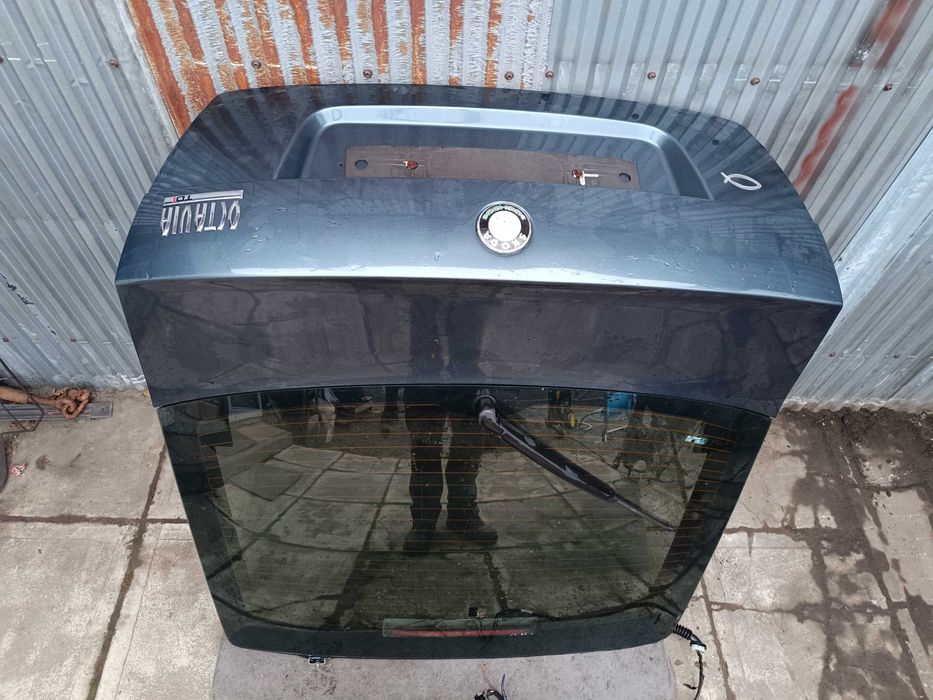 Klapa bagażnika SKODA OCTAVIA 2 2006r.