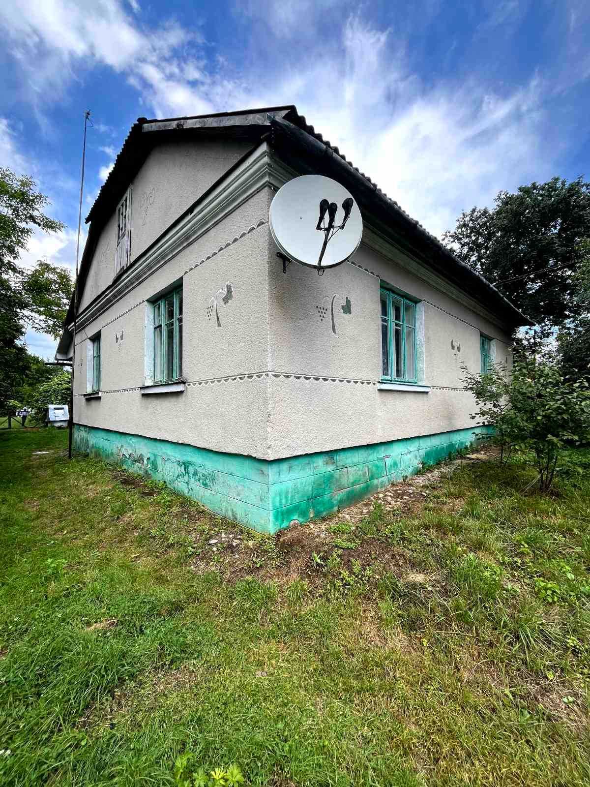 Продаж будинку в селі Хлиплі