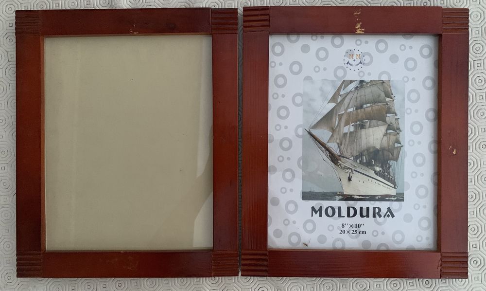 Molduras em madeira e vidro lote