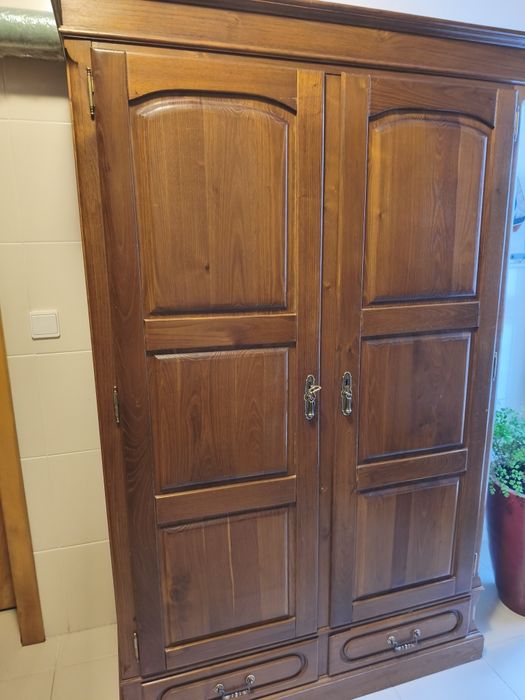 Roupeiro de 2 portas