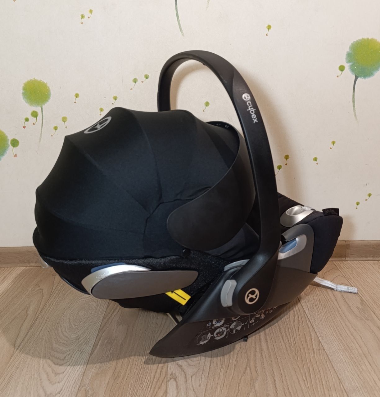 Автокрісло 0-13 кг Cybex Cloud Z i-size, стан ідеальний, є олх доставк