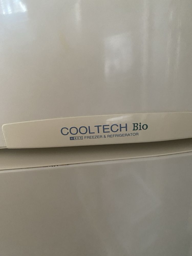 Холодильник Samsung Cooltech Bio