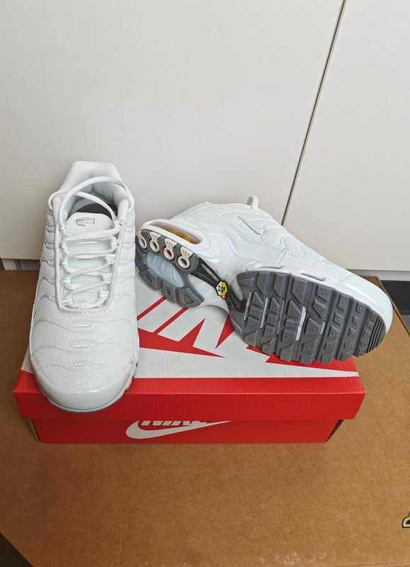 buty biegania Nike Air Max TN Plus Biały 0G R.44