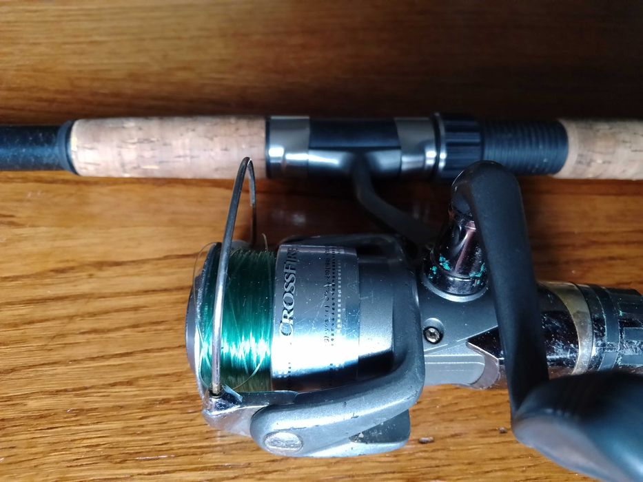 kije,wędki  z kołowrotkami