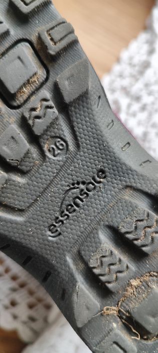 Quechua buty zimowe śniegowce kozaki dziecięce wodoodporne rozmiar  26