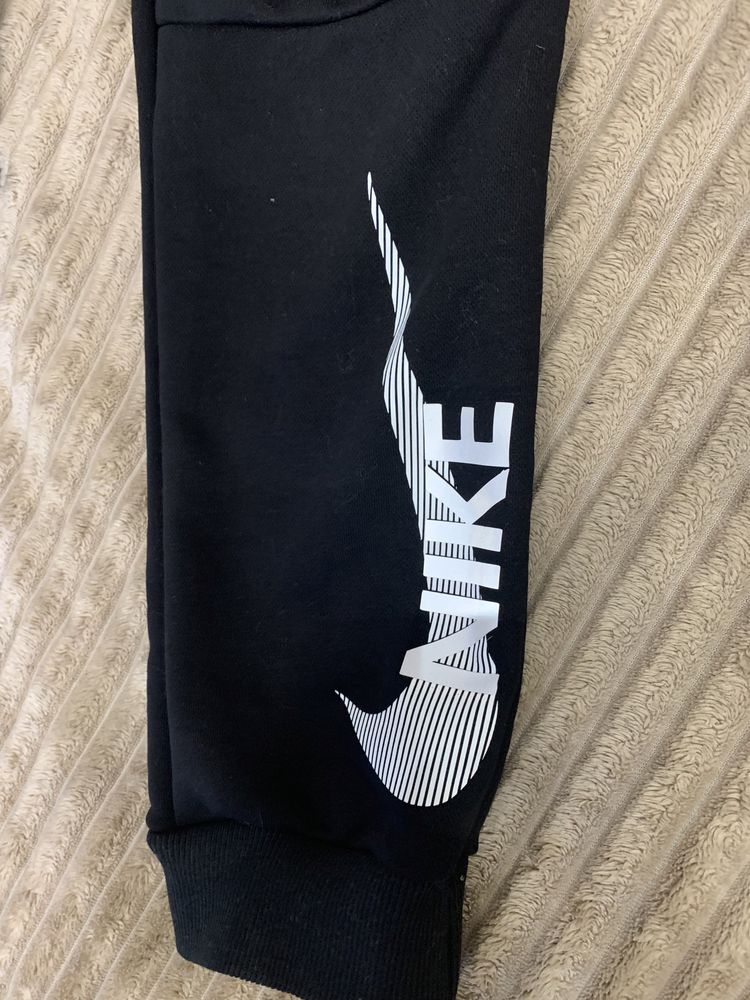 Костюм лето Jordan шорти,свитшоти Nike детские на 128-146, 152-158