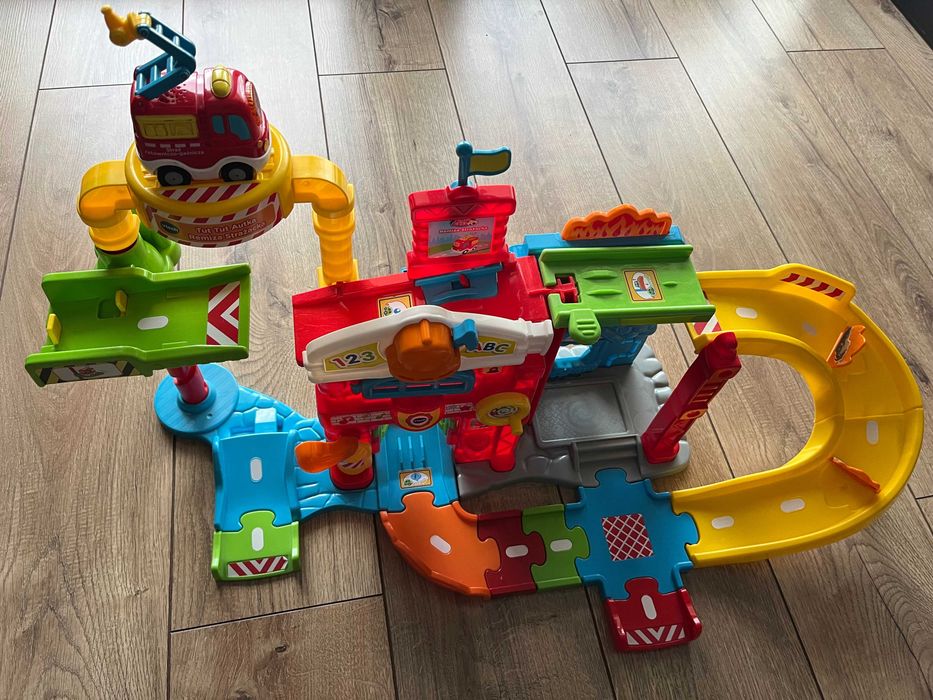 vtech tut tut autka, remiza strażacka 60813