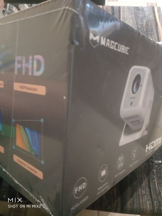 мини-проектор Magcubic HY310X