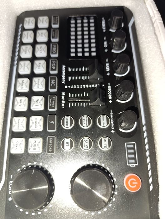 Mikser audio F998 (seria F9xx, odpowiednik F988) + mikrofon – idealny