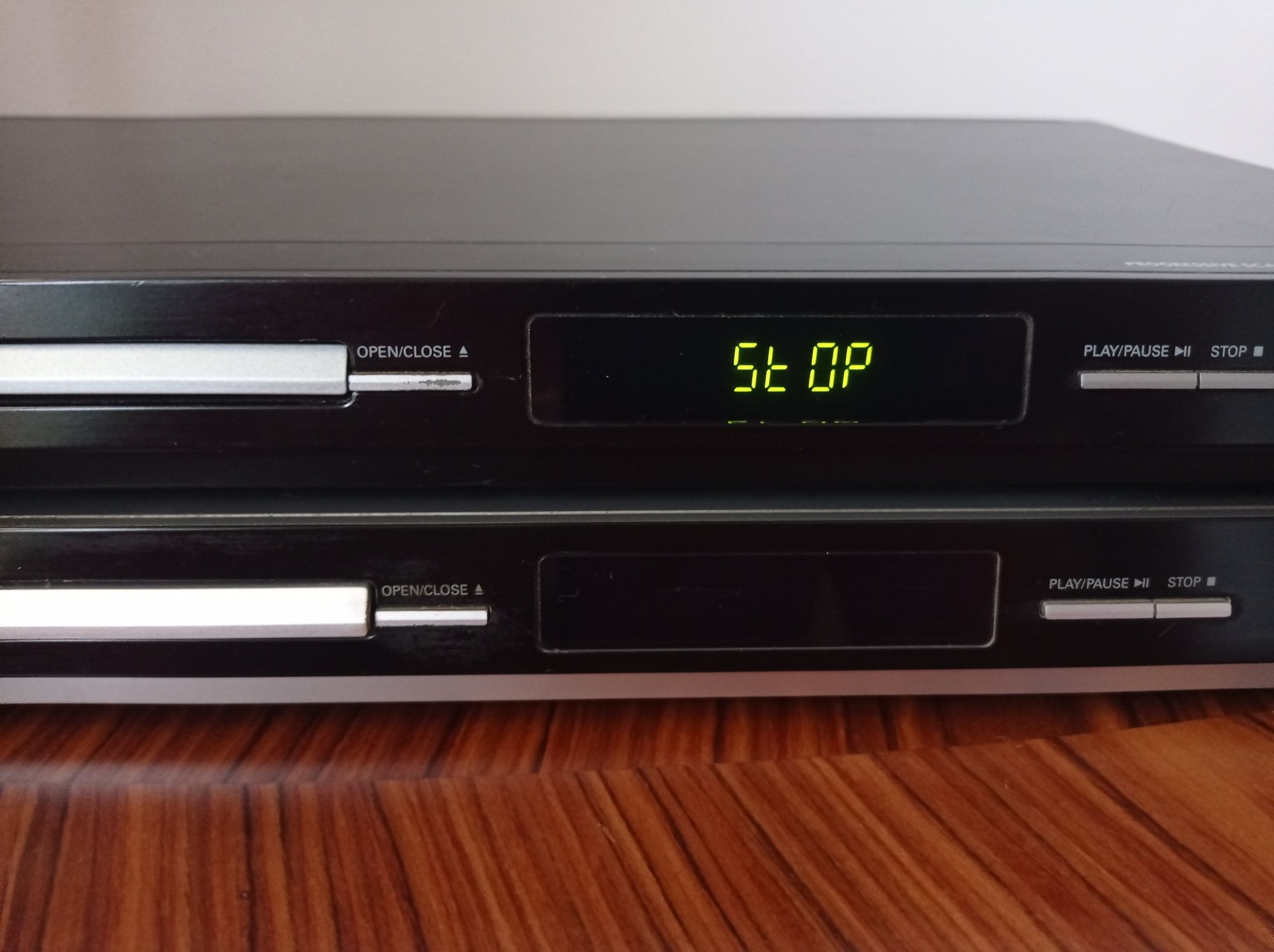 Odtwarzacz DVD PHILIPS DVP 3144/12 plus pilot