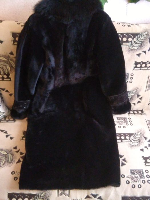 Продам шубу та пальто жіноче