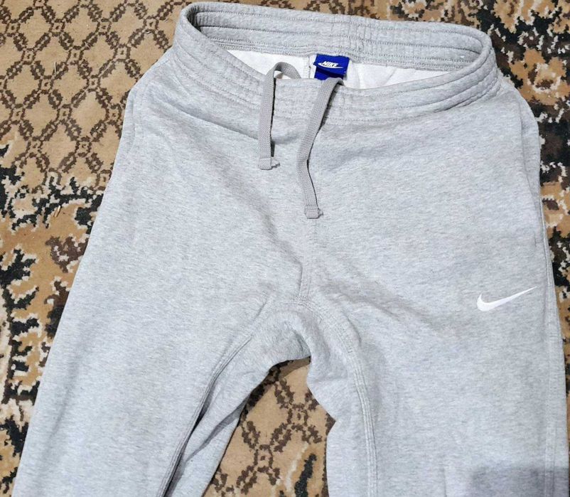 Сірі флисовые спортивні штани Nike Оригінал 826431-063