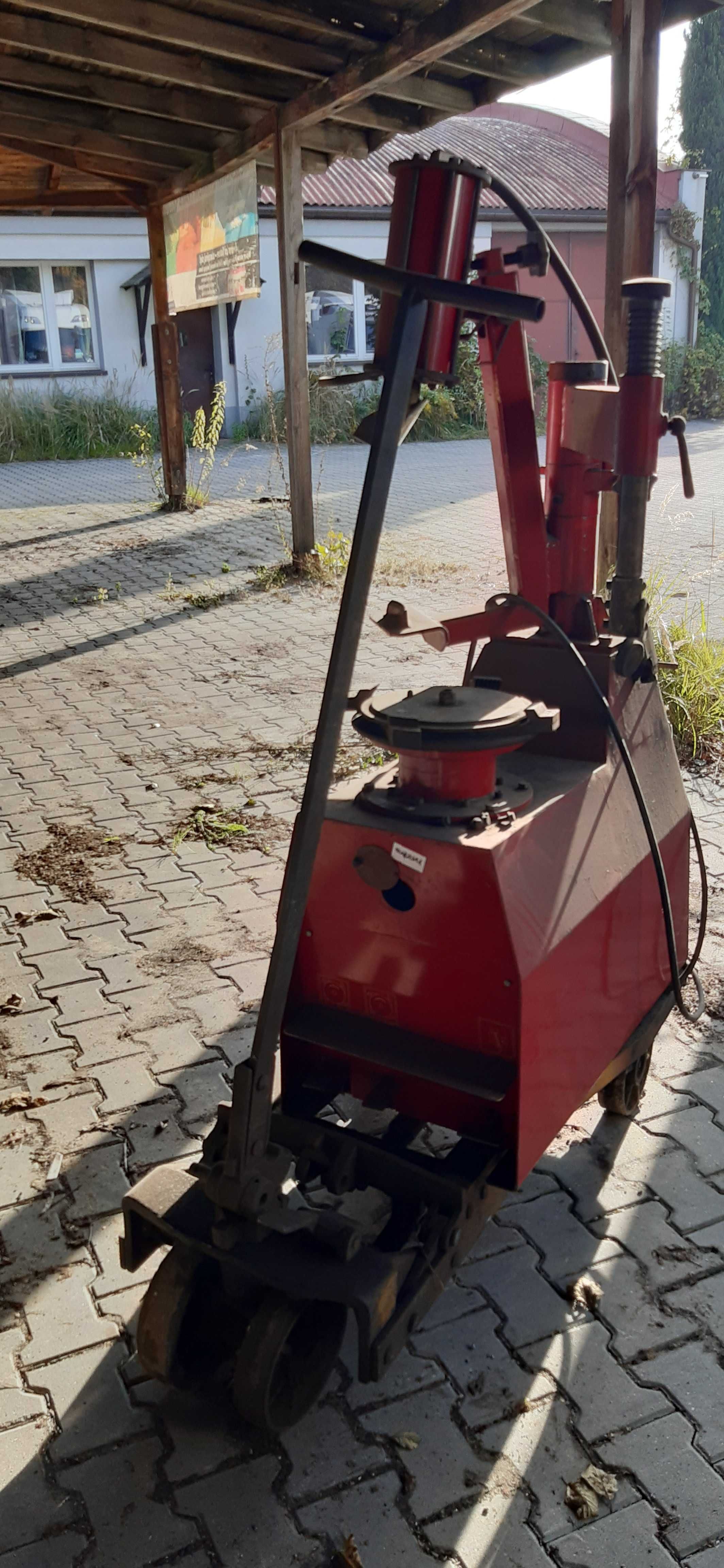 stary zakładowy wózek transportowy dla kolekcjonerów prl