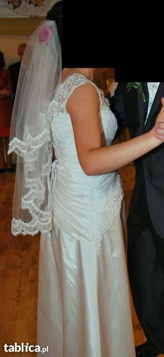 Biała długa suknia ślubna koronka gorset 40/42 z welonem i bolerkiem