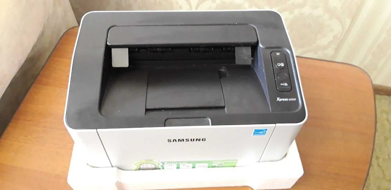 Продам лазерный принтер Samsung SL-M2020