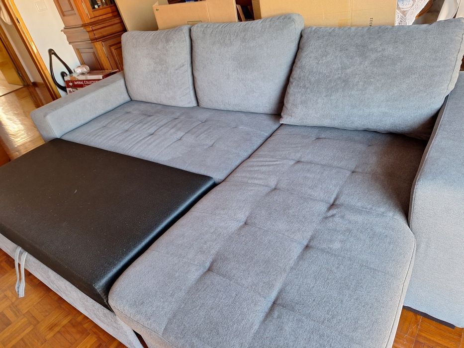 Sofa com chaise longue de 3 lugares com sofa cama
