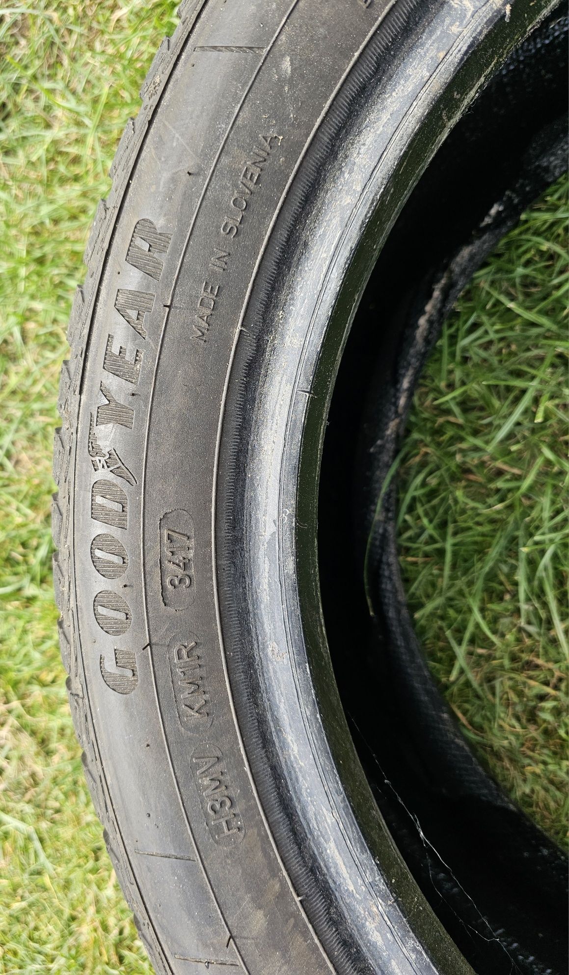 Opony wielosezonowe Goodyear 195/50R15