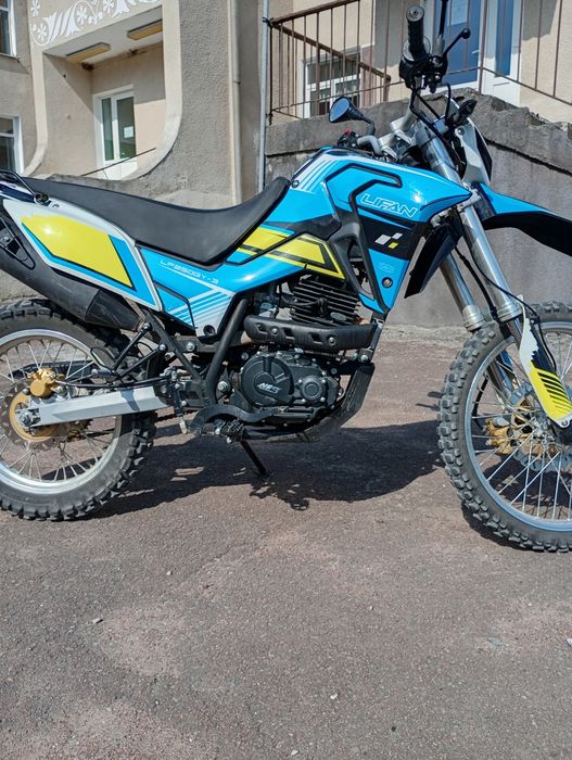 Продам  Lifan kpx250