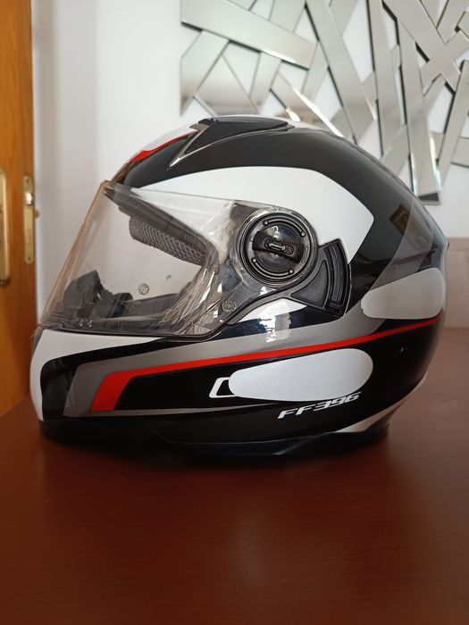 Capacete LS2 Fechado FF396
